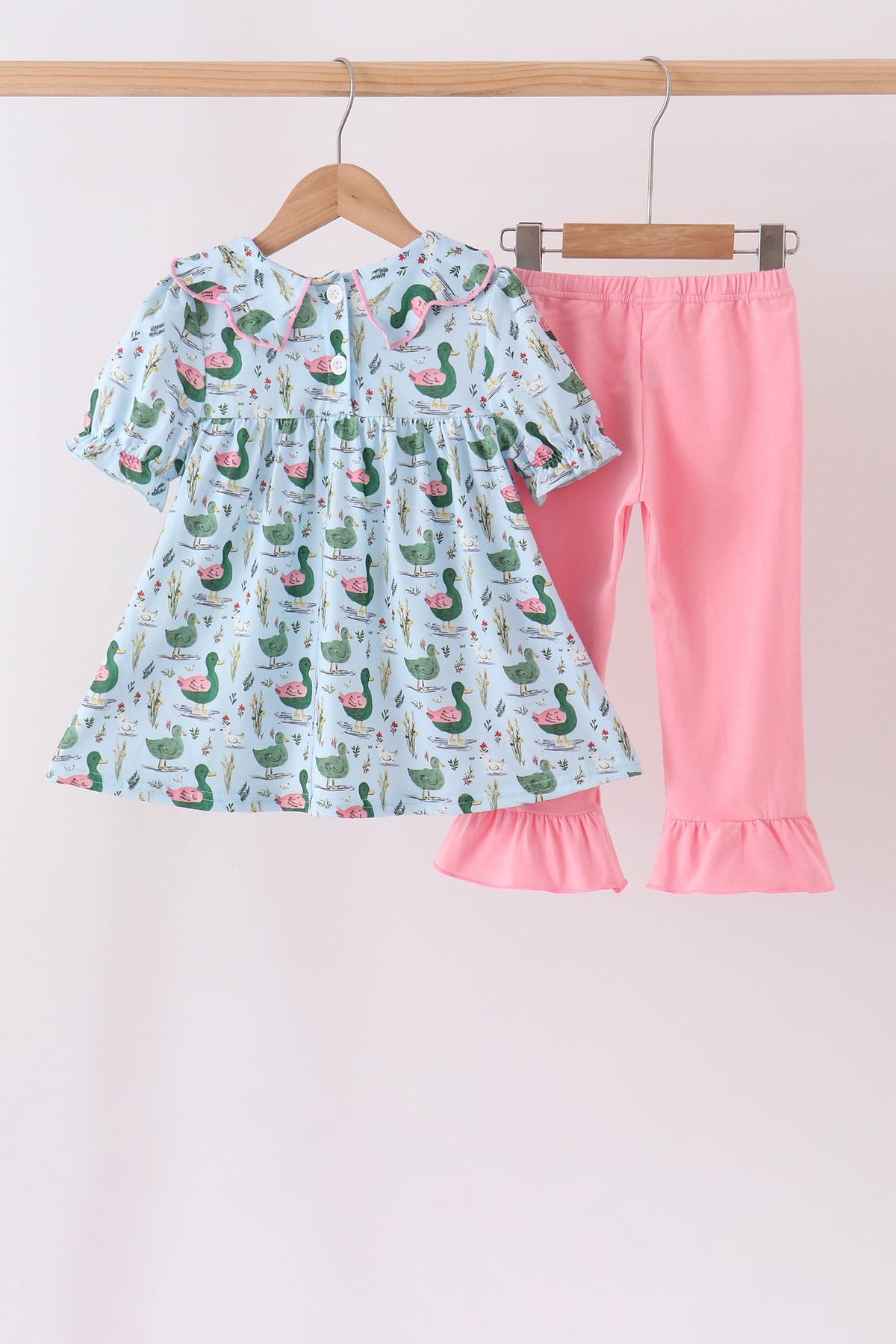 Green mallard ruffle pants set