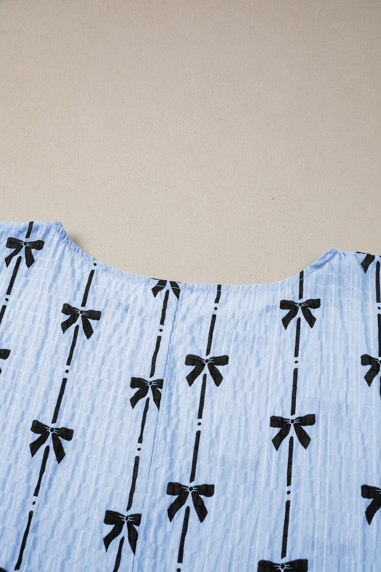 Beige Bow Print Puff Short Sleeve Top