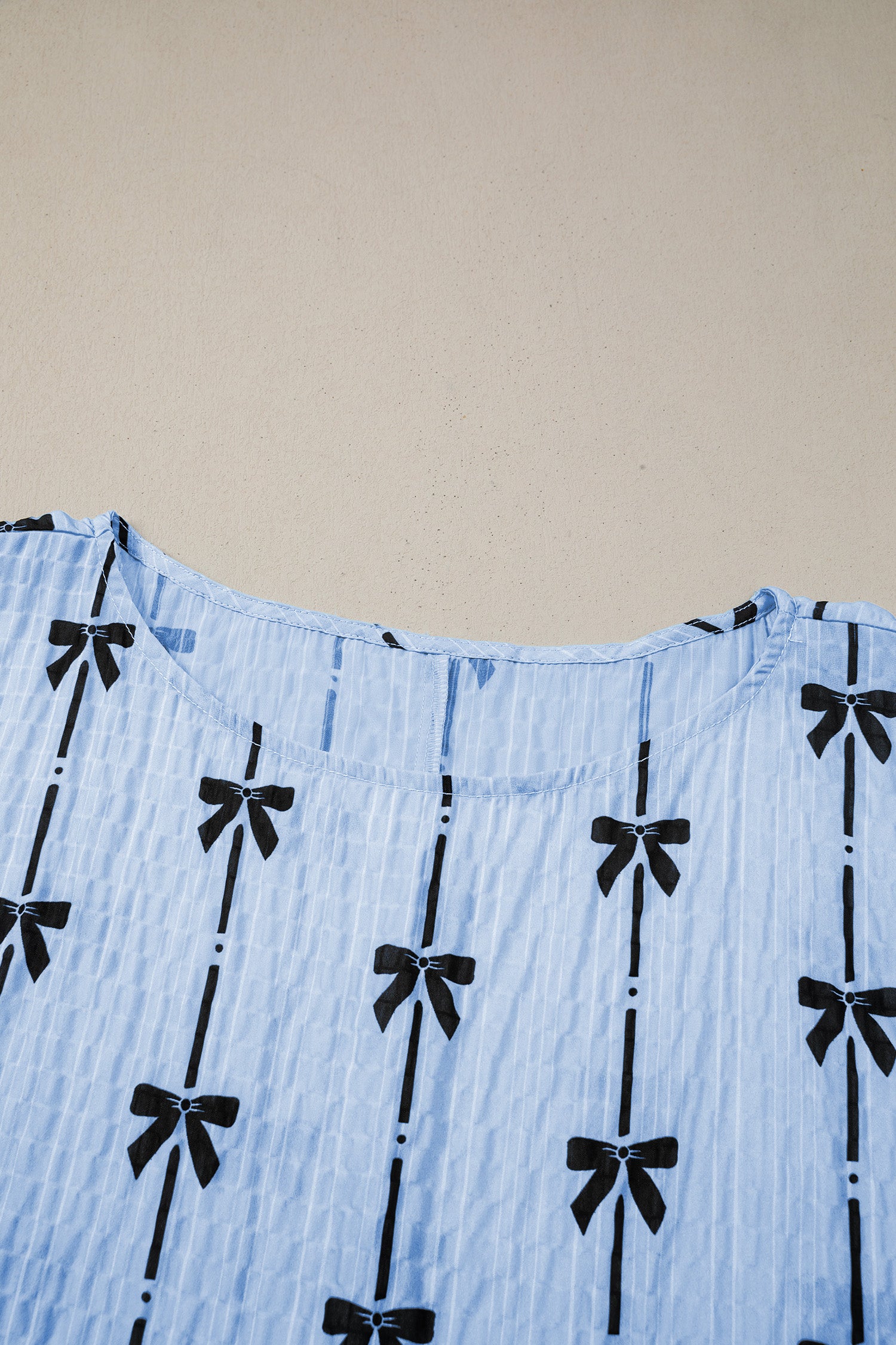 Beige Bow Print Puff Short Sleeve Top